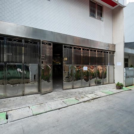 Oyo Life 3284 Pademangan 3 Residence Jakarta Kültér fotó
